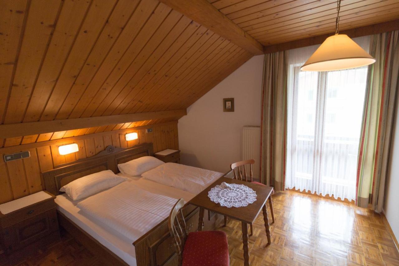 Ferienhof Alte Post, Apartments Weissbriach Eksteriør billede
